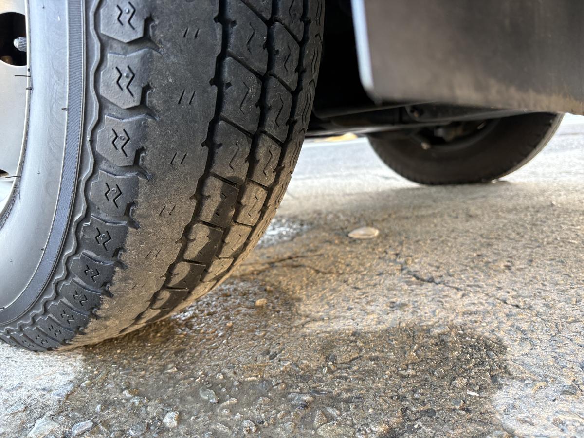 H22タイタン Wキャブ 1.25t|中古トラックの販売・買取・査定のアイナビ