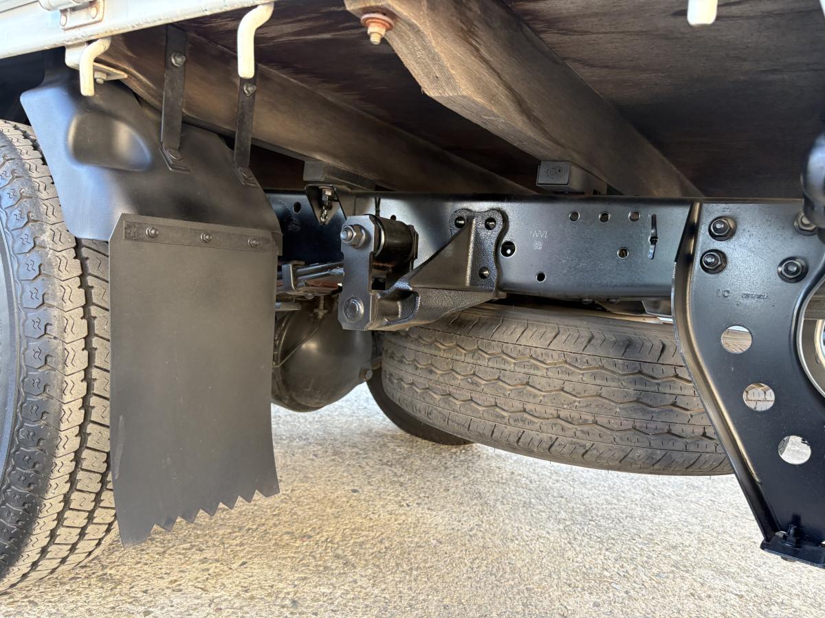 H22タイタン Wキャブ 1.25t|中古トラックの販売・買取・査定のアイナビ