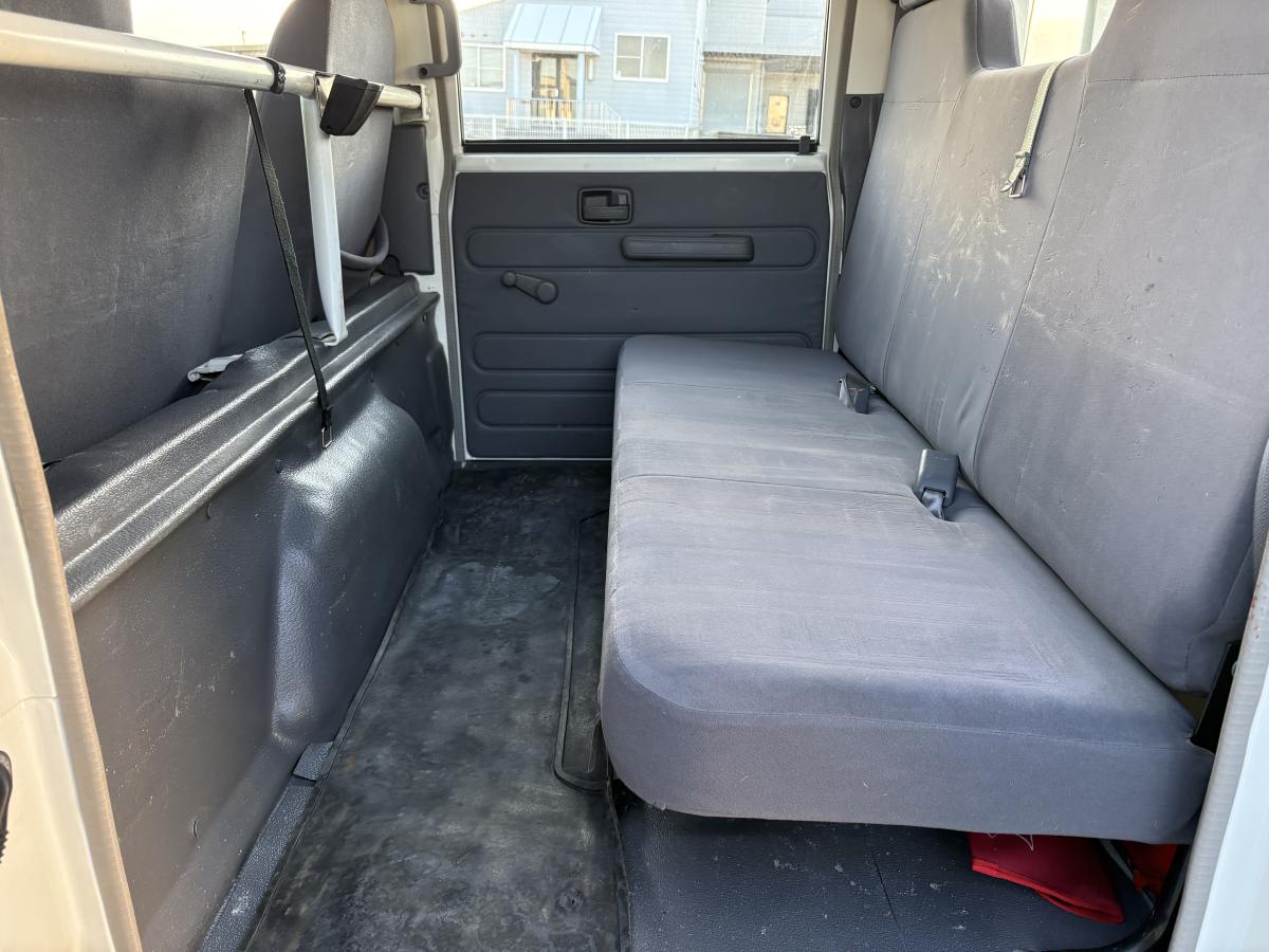 H22タイタン Wキャブ 1.25t|中古トラックの販売・買取・査定のアイナビ