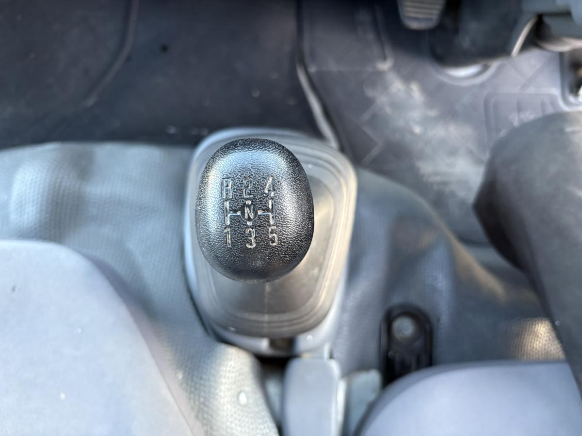 H22タイタン Wキャブ 1.25t|中古トラックの販売・買取・査定のアイナビ