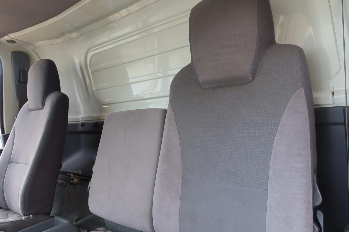 ワイド幅 プレス式パッカー車 新明和製6.0立米 積載2700kg|中古トラックの販売・買取・査定のアイナビ