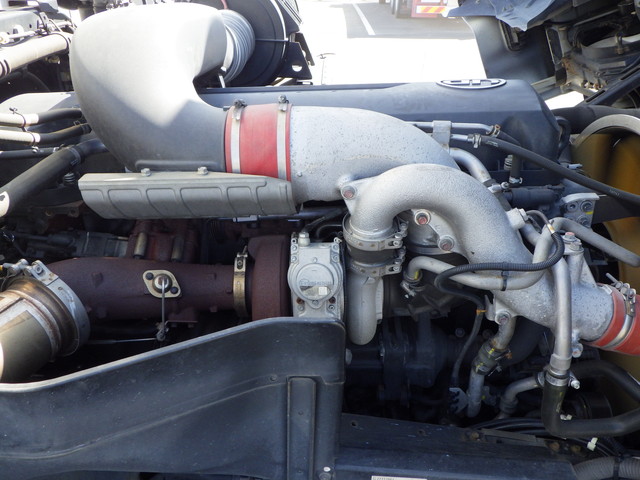 日産UDQPG-CD5ZAアルミウィング10t超スタンション|中古トラックの販売・買取・査定のアイナビ