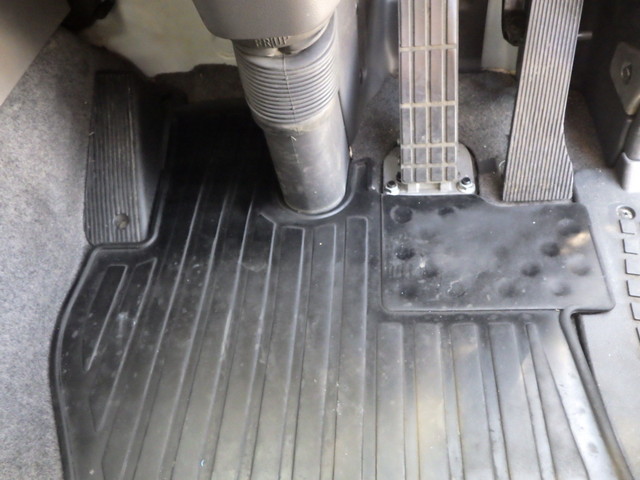 日産UDQPG-CD5ZAアルミウィング10t超スタンション|中古トラックの販売・買取・査定のアイナビ