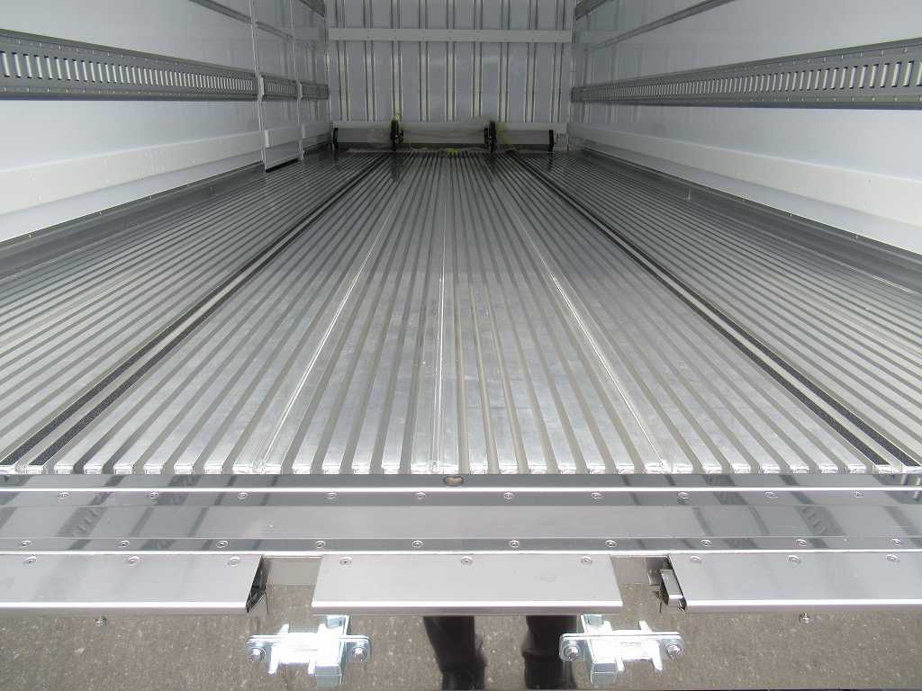 東プレ 低温 加温 -30℃～30℃設定 格納P/G ★240PS 6速|中古トラックの販売・買取・査定のアイナビ