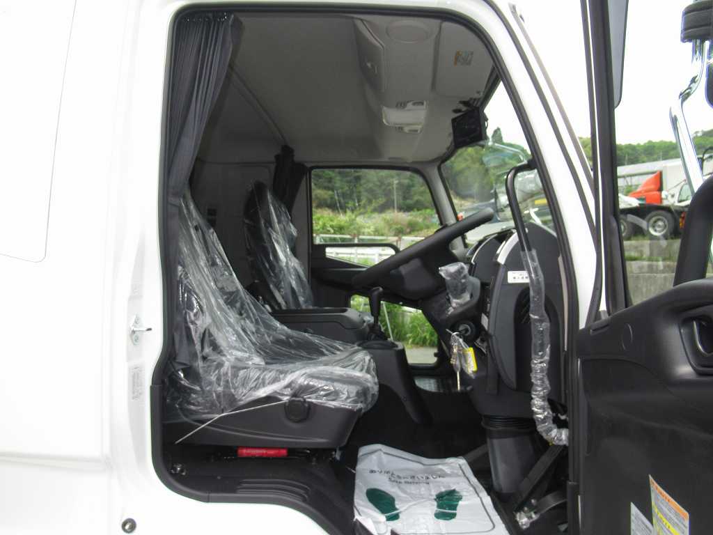 東プレ 低温 加温 -30℃～30℃設定 格納P/G ★240PS 6速|中古トラックの販売・買取・査定のアイナビ