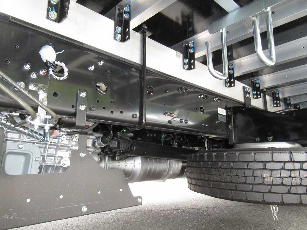 東プレ 低温 加温 -30℃～30℃設定 格納P/G ★240PS 6速|中古トラックの販売・買取・査定のアイナビ