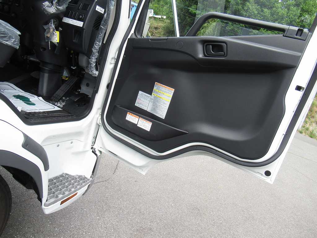 東プレ 低温 加温 -30℃～30℃設定 格納P/G ★240PS 6速|中古トラックの販売・買取・査定のアイナビ