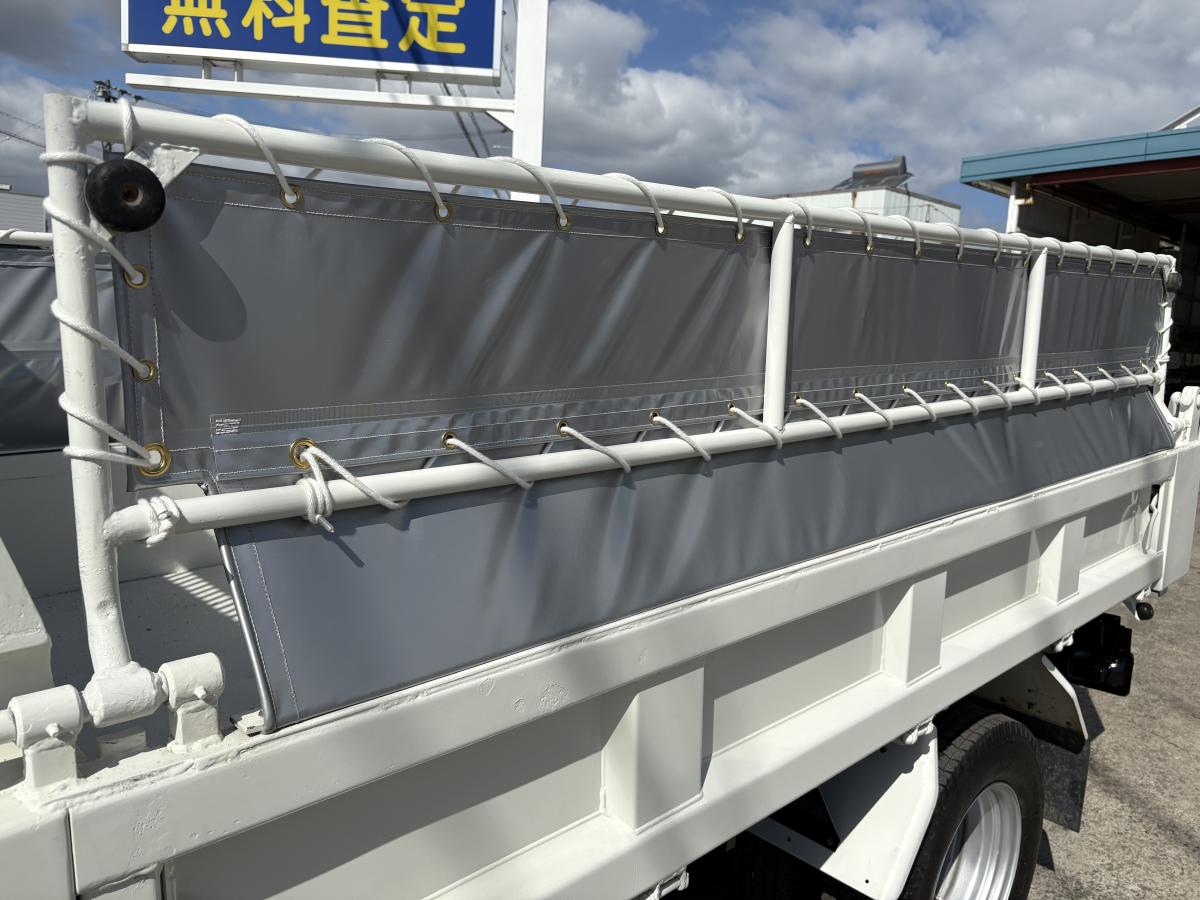 H22デュトロ 2tダンプ|中古トラックの販売・買取・査定のアイナビ