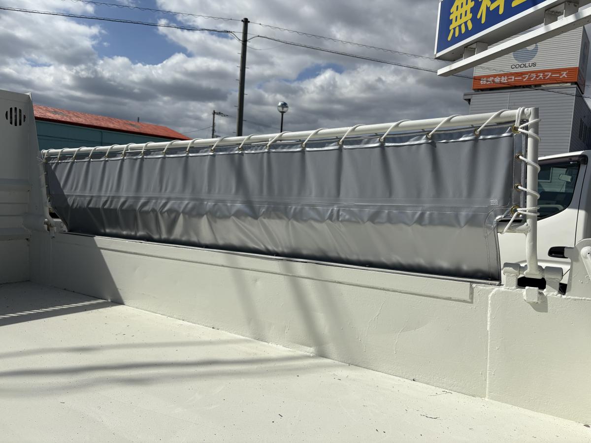 H22デュトロ 2tダンプ|中古トラックの販売・買取・査定のアイナビ