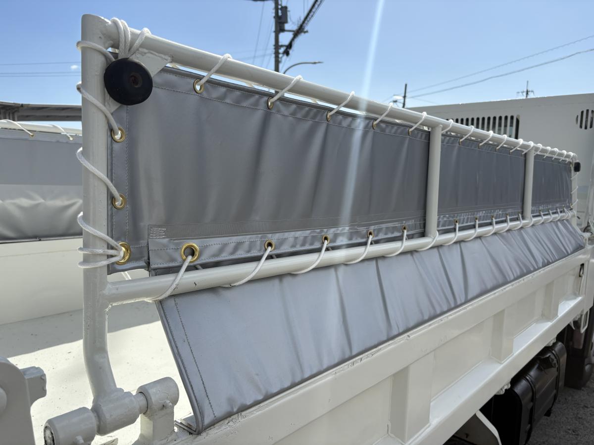 H22デュトロ 2tダンプ|中古トラックの販売・買取・査定のアイナビ