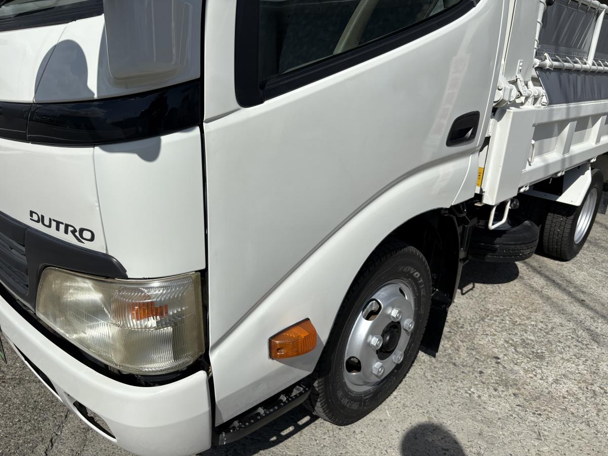 H22デュトロ 2tダンプ|中古トラックの販売・買取・査定のアイナビ