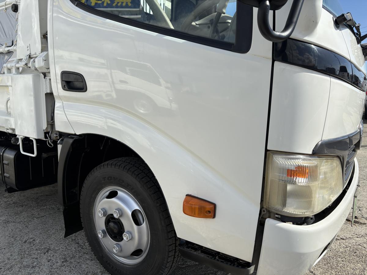 H22デュトロ 2tダンプ|中古トラックの販売・買取・査定のアイナビ