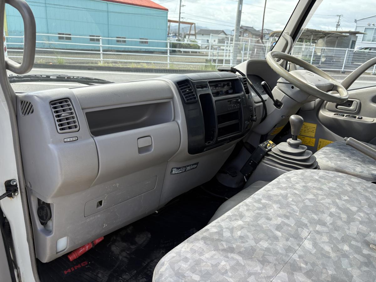 H22デュトロ 2tダンプ|中古トラックの販売・買取・査定のアイナビ