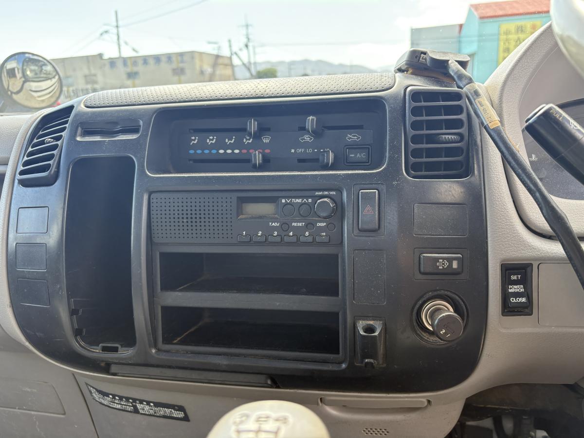 H22デュトロ 2tダンプ|中古トラックの販売・買取・査定のアイナビ