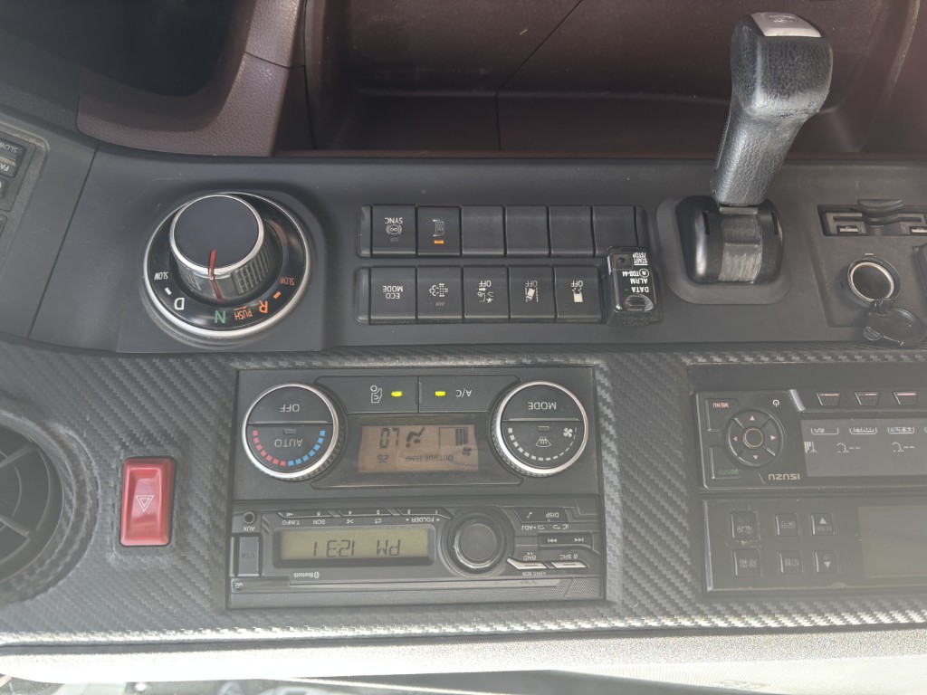 4軸低床エアサスハイルーフ低温東プレサイド観音扉|中古トラックの販売・買取・査定のアイナビ