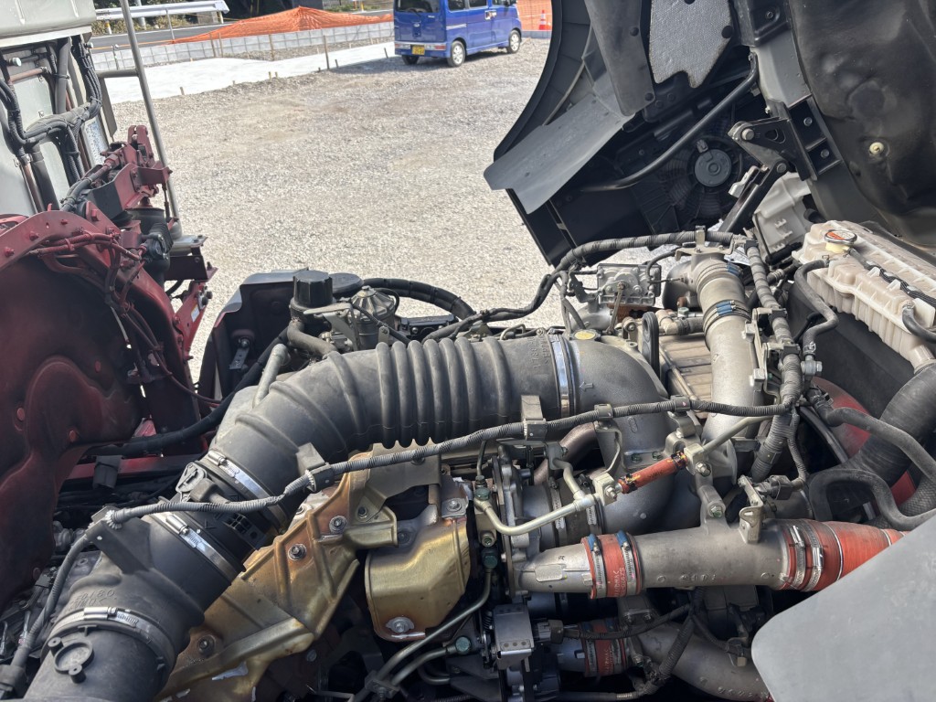 4軸低床エアサスハイルーフ低温東プレサイド観音扉|中古トラックの販売・買取・査定のアイナビ