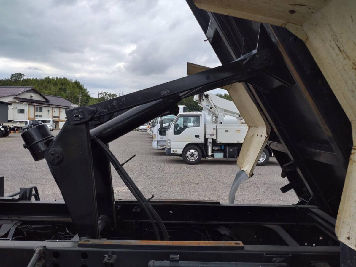 日野自動車レンジャー4トンダンプオートマ車電動コボレーン|中古トラックの販売・買取・査定のアイナビ