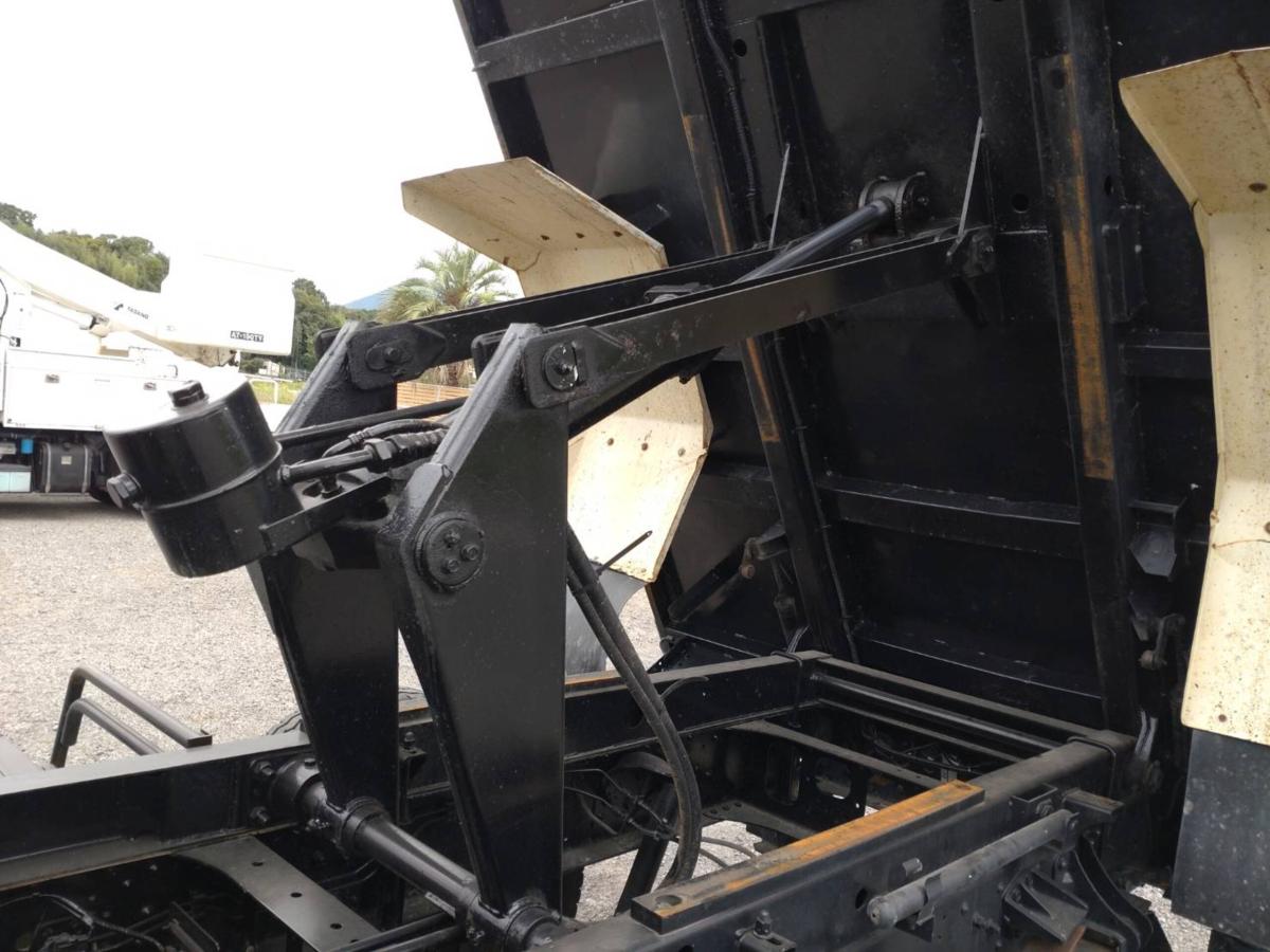 日野自動車レンジャー4トンダンプオートマ車電動コボレーン|中古トラックの販売・買取・査定のアイナビ