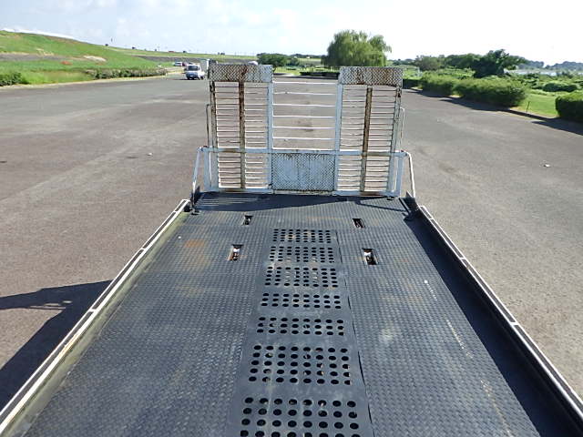 いすゞ 平成26年式 キャリアカー 車検付き|中古トラックの販売・買取・査定のアイナビ