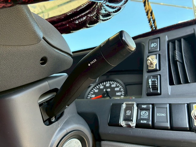 保証対象車Wキャブ乗車定員6人乗り2t積載5速MT150馬力|中古トラックの販売・買取・査定のアイナビ