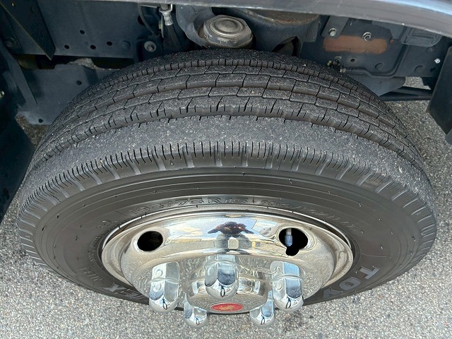 保証対象車Wキャブ乗車定員6人乗り2t積載5速MT150馬力|中古トラックの販売・買取・査定のアイナビ