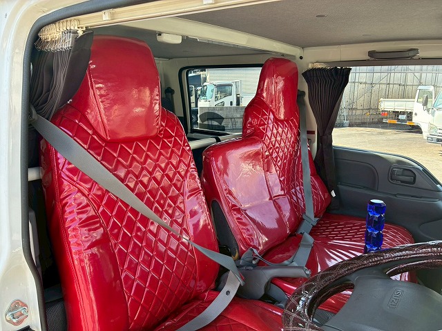 保証対象車Wキャブ乗車定員6人乗り2t積載5速MT150馬力|中古トラックの販売・買取・査定のアイナビ