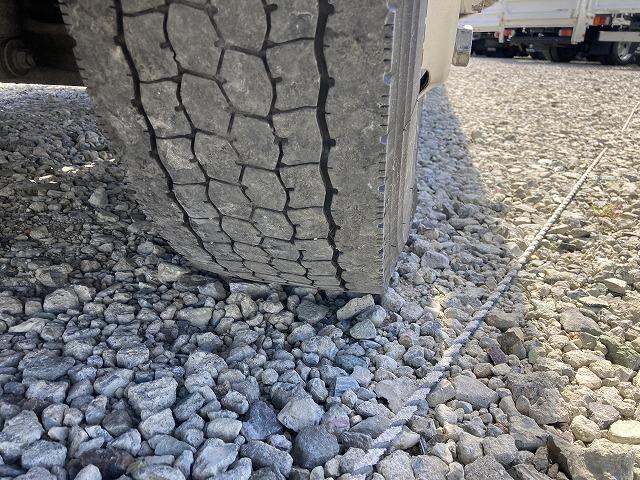 日野 特殊車両 デュトロ|中古トラックの販売・買取・査定のアイナビ