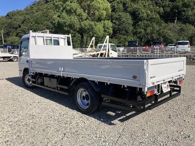 三菱ふそう 平ボディ キャンター|中古トラックの販売・買取・査定のアイナビ