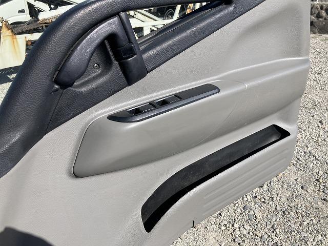 三菱ふそう 平ボディ キャンター|中古トラックの販売・買取・査定のアイナビ