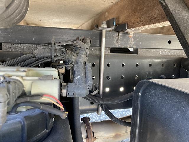 三菱ふそう 平ボディ キャンター|中古トラックの販売・買取・査定のアイナビ