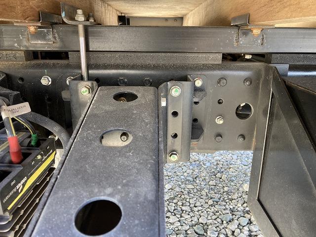 三菱ふそう 平ボディ キャンター|中古トラックの販売・買取・査定のアイナビ