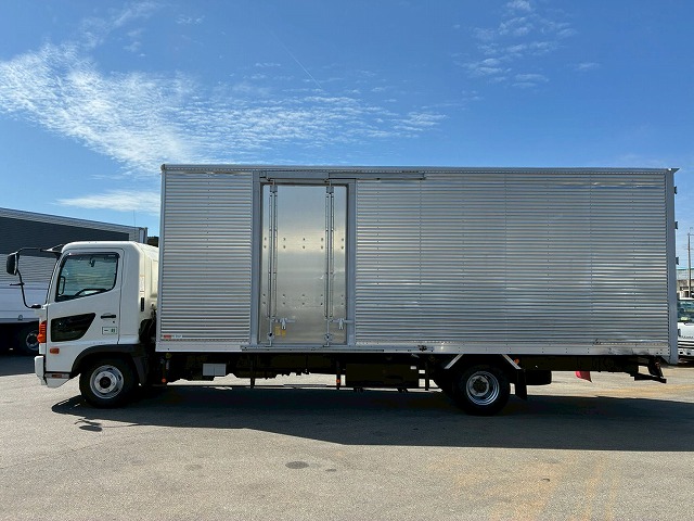 フルキャブロングトランテックス左サイド扉ラッシング|中古トラックの販売・買取・査定のアイナビ