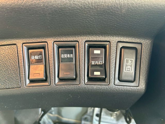 フルキャブロングトランテックス左サイド扉ラッシング|中古トラックの販売・買取・査定のアイナビ