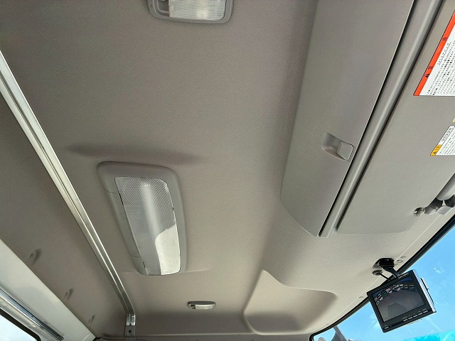 フルキャブロングトランテックス左サイド扉ラッシング|中古トラックの販売・買取・査定のアイナビ