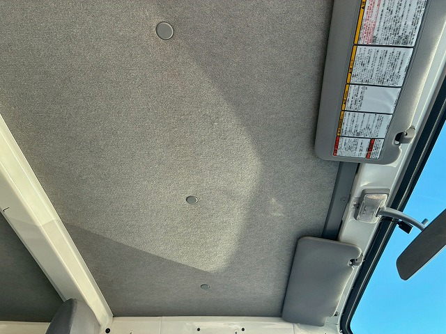 保証対象車Wキャブ2t積載メッキパーツ5速MT2t5t|中古トラックの販売・買取・査定のアイナビ