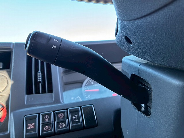 保証対象車Wキャブ2t積載メッキパーツ5速MT2t5t|中古トラックの販売・買取・査定のアイナビ