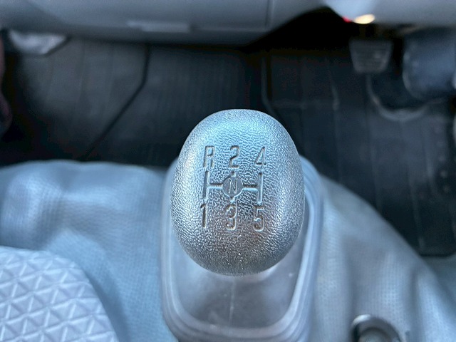 保証対象車Wキャブ2t積載メッキパーツ5速MT2t5t|中古トラックの販売・買取・査定のアイナビ