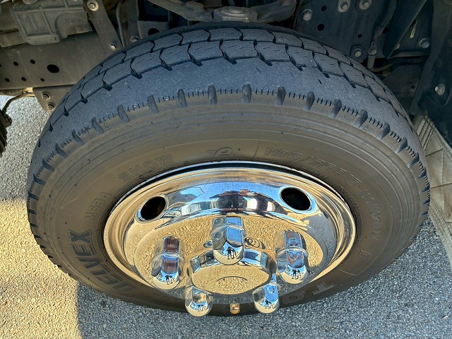 保証対象車Wキャブ2t積載メッキパーツ5速MT2t5t|中古トラックの販売・買取・査定のアイナビ