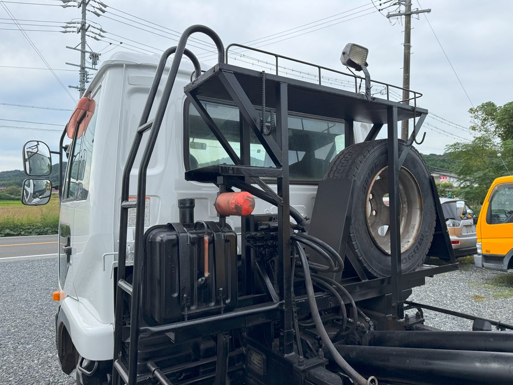 H13年式☆コンドル 中型増トン アームロール!|中古トラックの販売・買取・査定のアイナビ