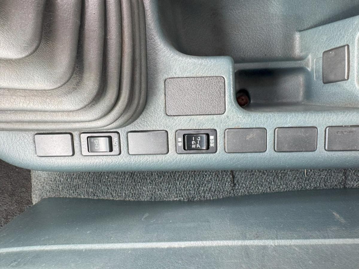 H13年式☆コンドル 中型増トン アームロール!|中古トラックの販売・買取・査定のアイナビ