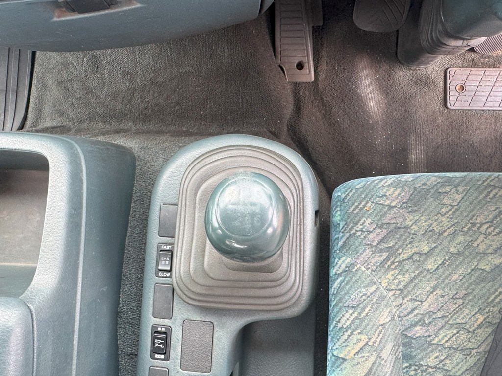 H13年式☆コンドル 中型増トン アームロール!|中古トラックの販売・買取・査定のアイナビ