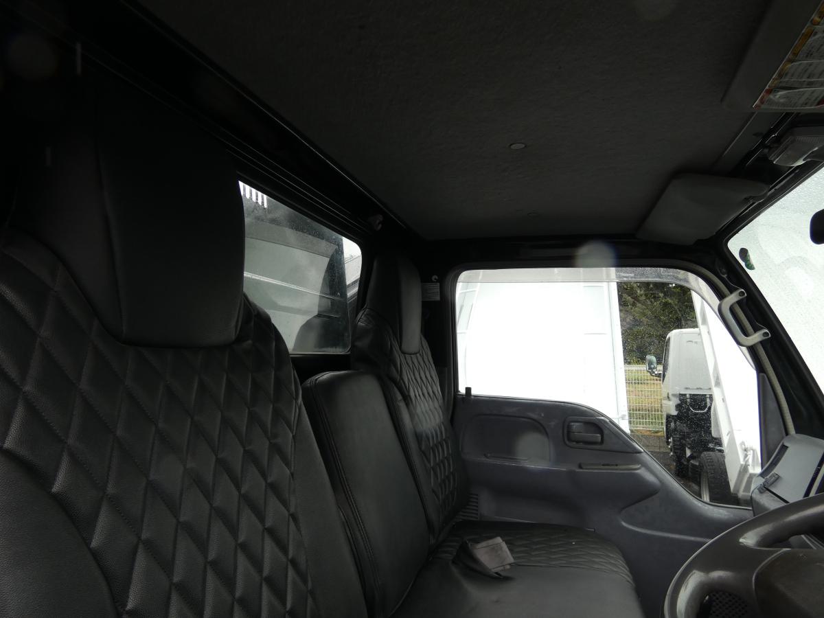 H19 ニッサンディーゼル  3トンダンプ ETC 電動ミラー  251025|中古トラックの販売・買取・査定のアイナビ