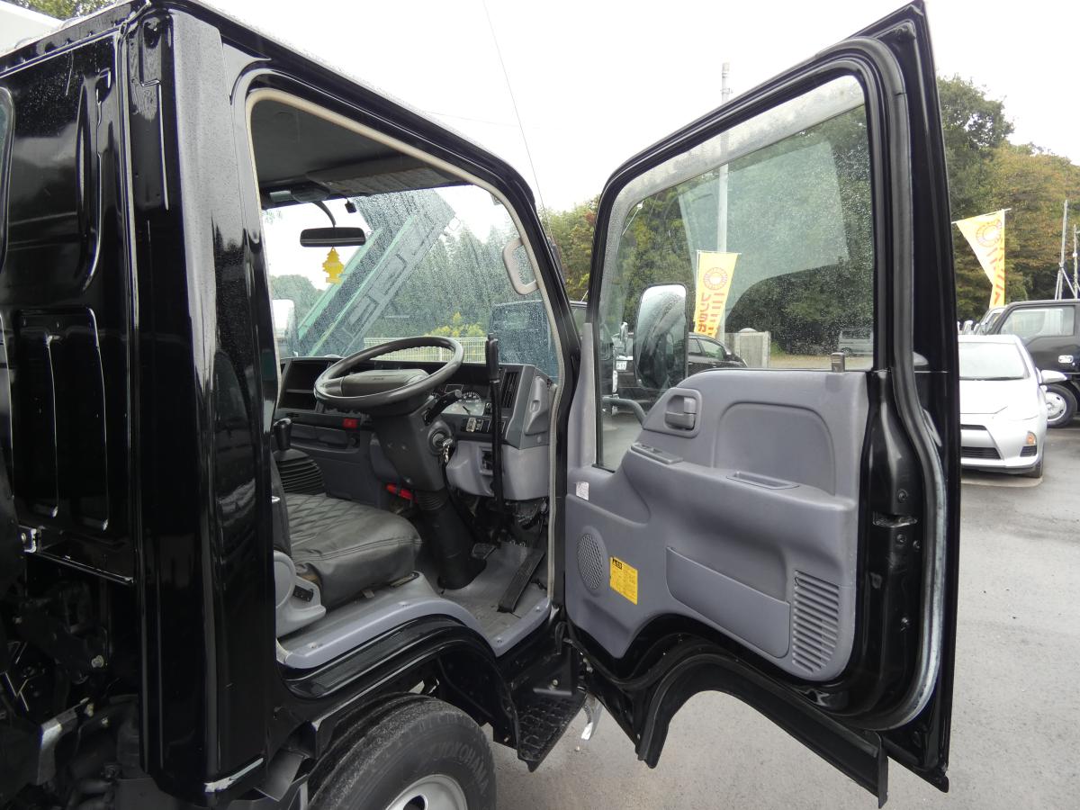 H19 ニッサンディーゼル  3トンダンプ ETC 電動ミラー  251025|中古トラックの販売・買取・査定のアイナビ