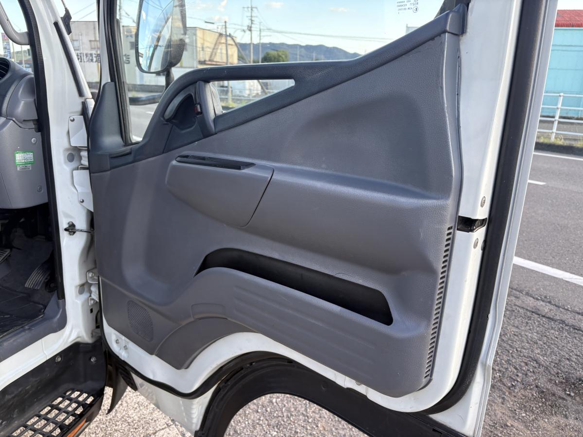 H25キャンター 2t ワイドロング|中古トラックの販売・買取・査定のアイナビ