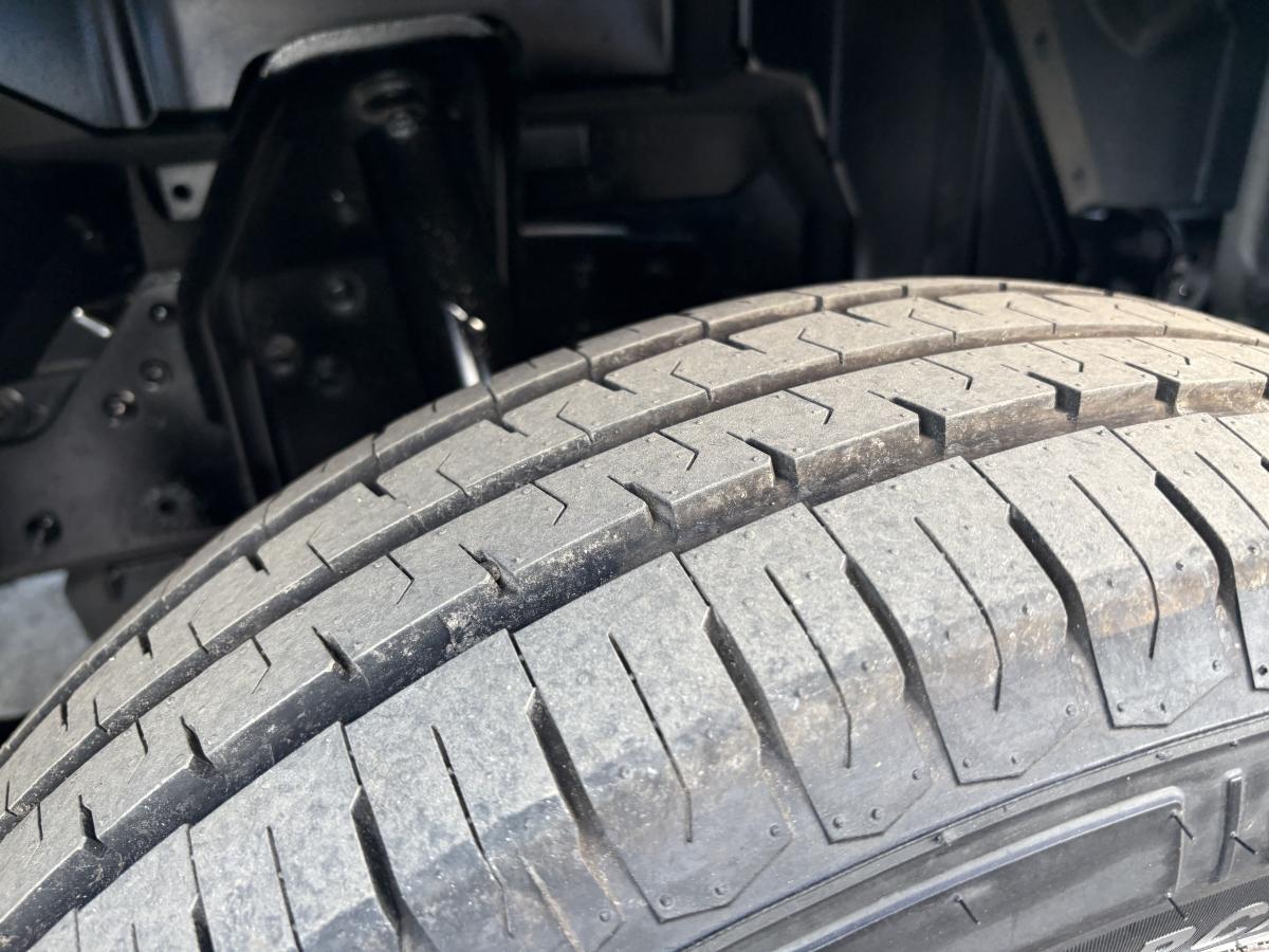 H25キャンター 2t ワイドロング|中古トラックの販売・買取・査定のアイナビ