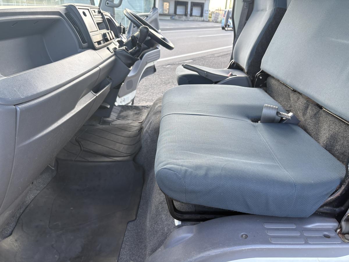 H25キャンター 2t ワイドロング|中古トラックの販売・買取・査定のアイナビ