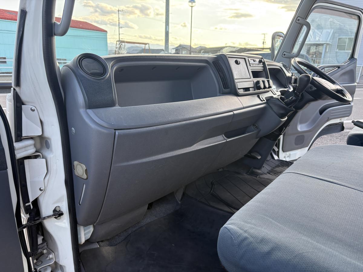 H25キャンター 2t ワイドロング|中古トラックの販売・買取・査定のアイナビ