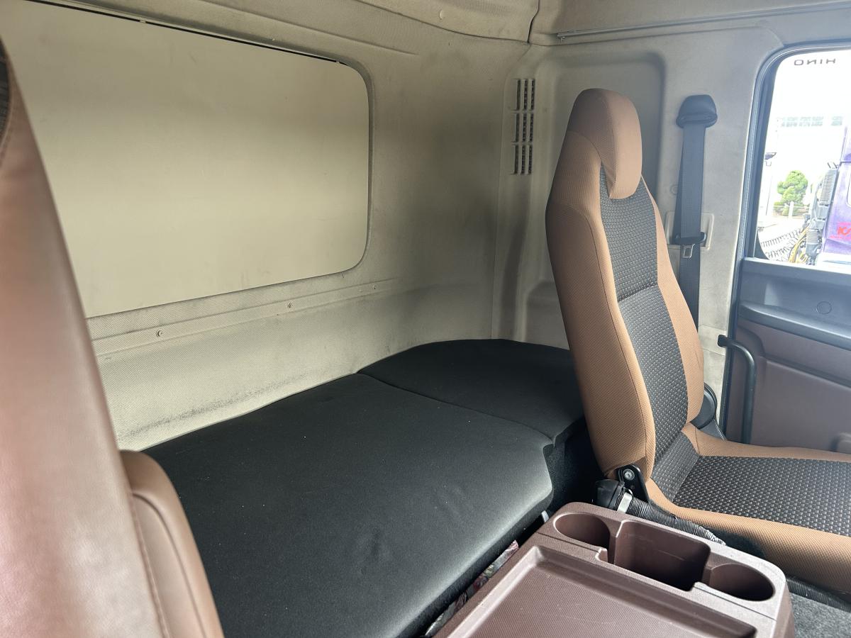 日野 トラクタ ハイルーフ|中古トラックの販売・買取・査定のアイナビ