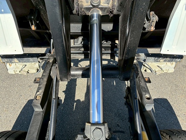 土砂禁ダンプ4ナンバー後方5速MT5t限定準中型免許2t5t|中古トラックの販売・買取・査定のアイナビ