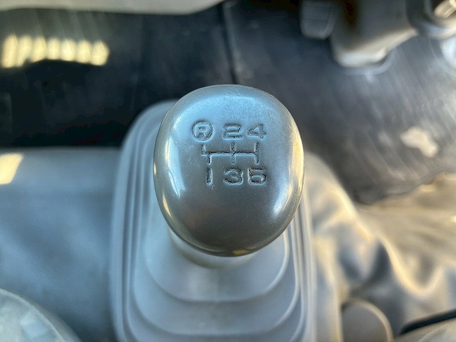 土砂禁ダンプ4ナンバー後方5速MT5t限定準中型免許2t5t|中古トラックの販売・買取・査定のアイナビ